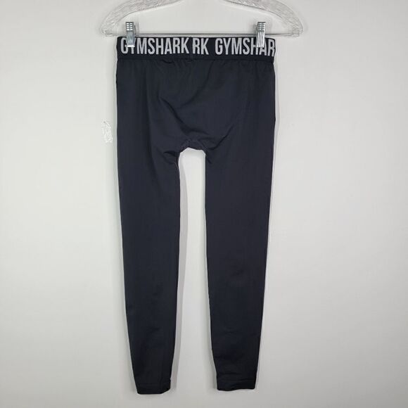 GYMSHARK Black Leggings Spellout Mid Rise Yoga Ankle Crop Size Medium - Picture 6 of 7